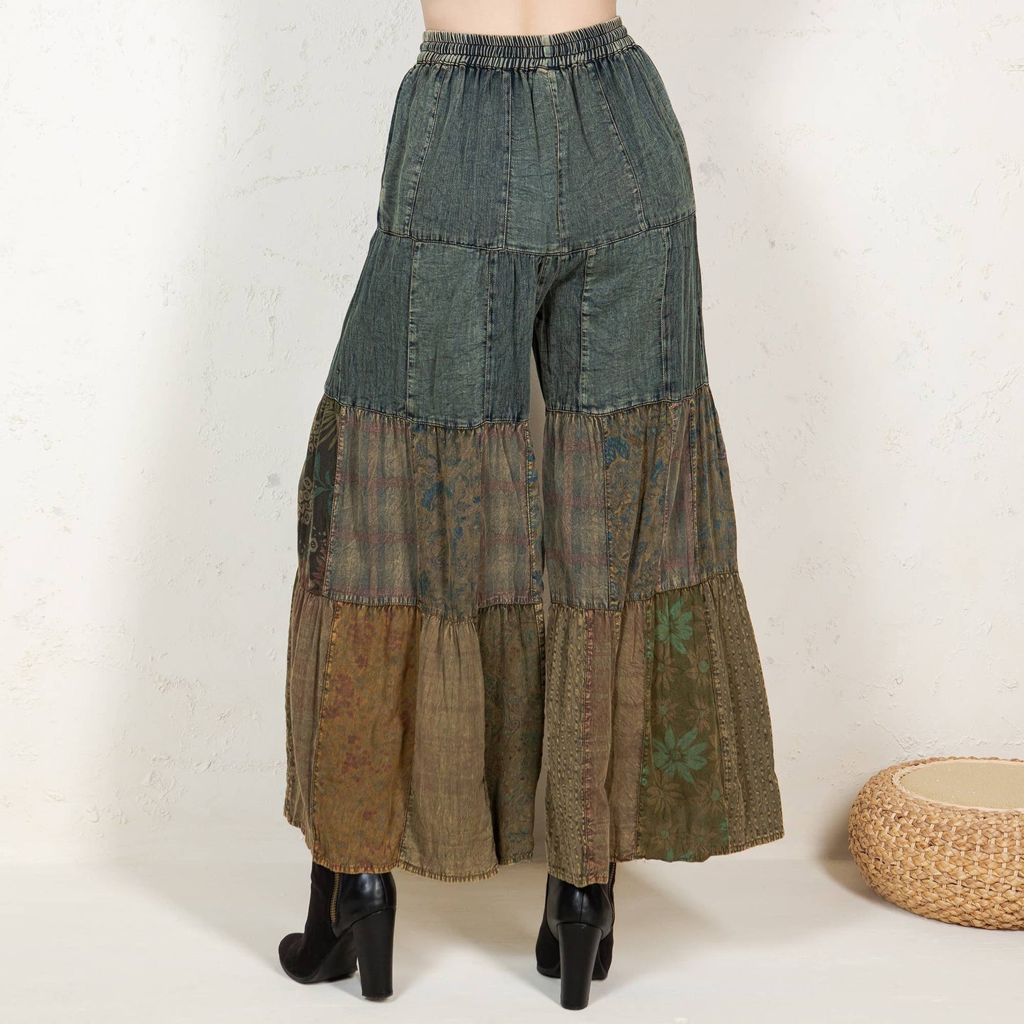 Western Boho Chic: Tiered Patch Inserted Denim Pants